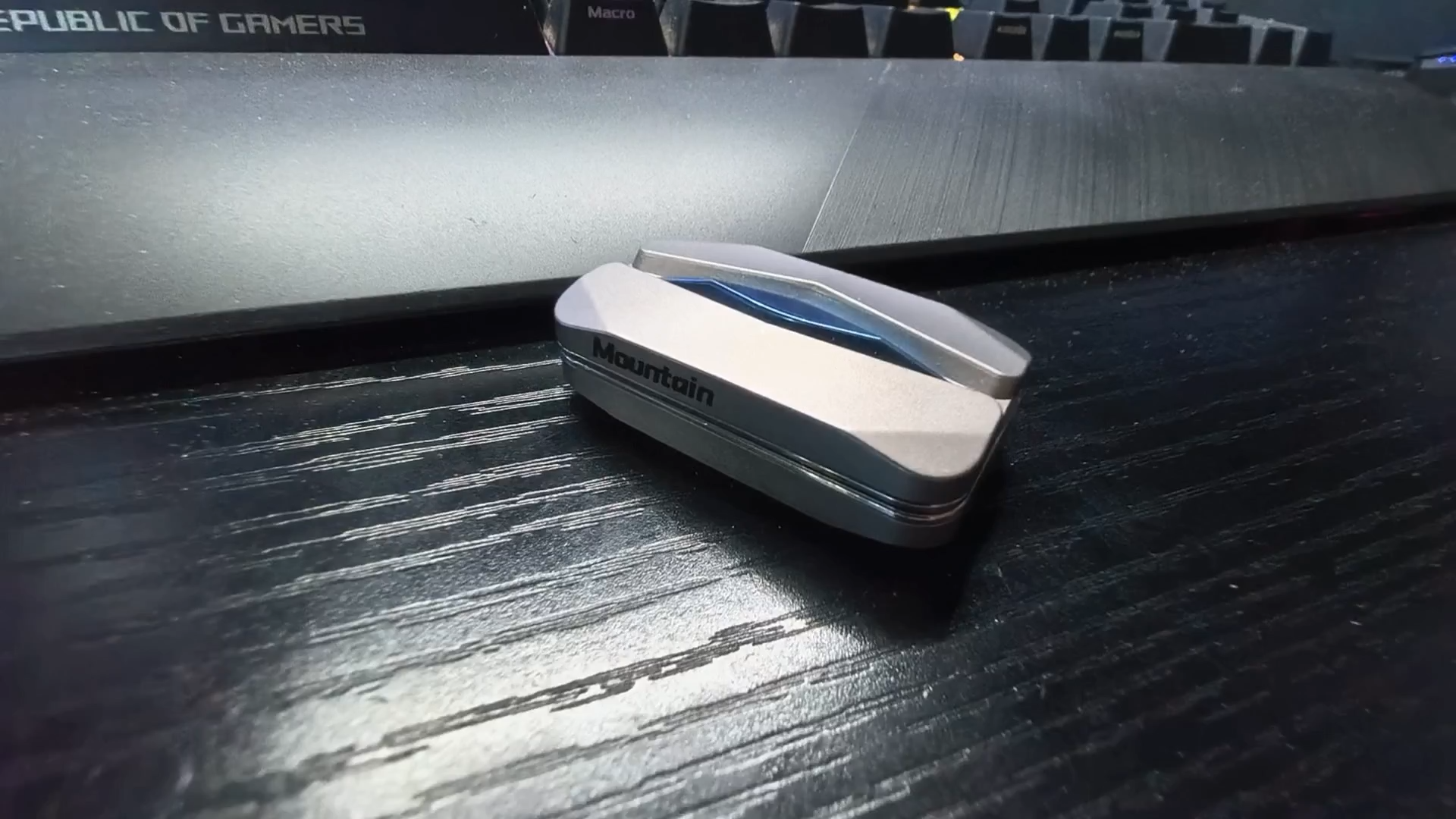 YC EDC Mountain Floating Slider