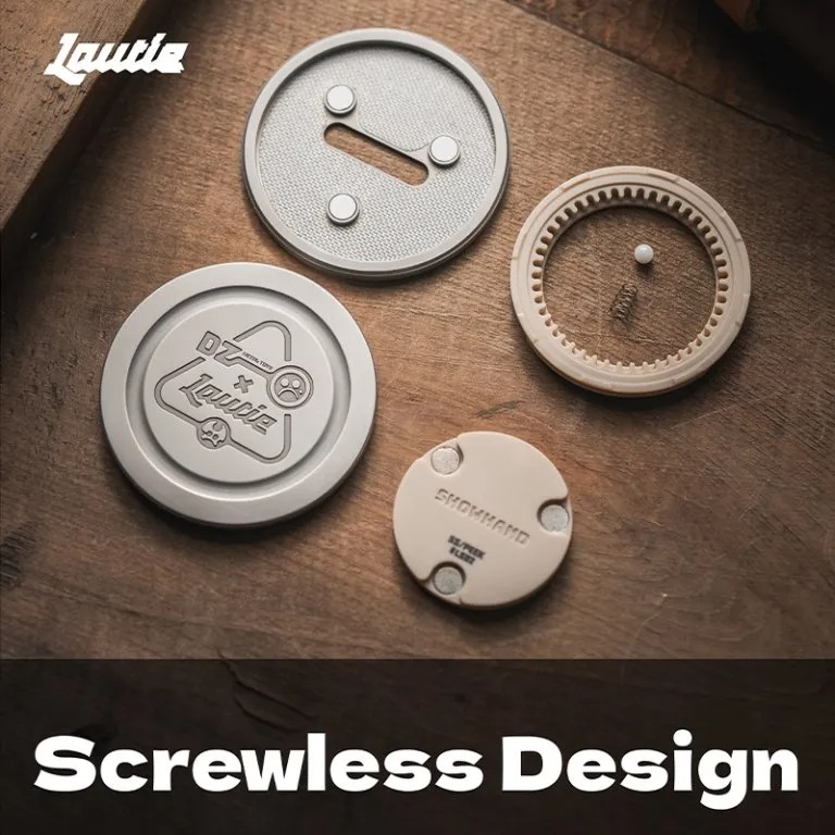 LAUTIE x Metal Toys DZ Co-Branded “Showhand” Pocket Haptic Coin
